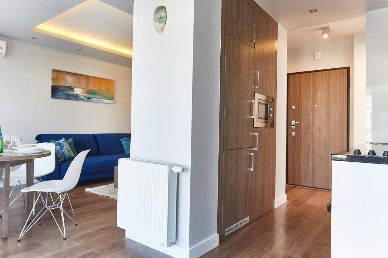 Wronia Business Residence Varsovia Exterior foto
