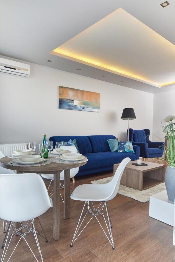 Wronia Business Residence Varsovia Exterior foto