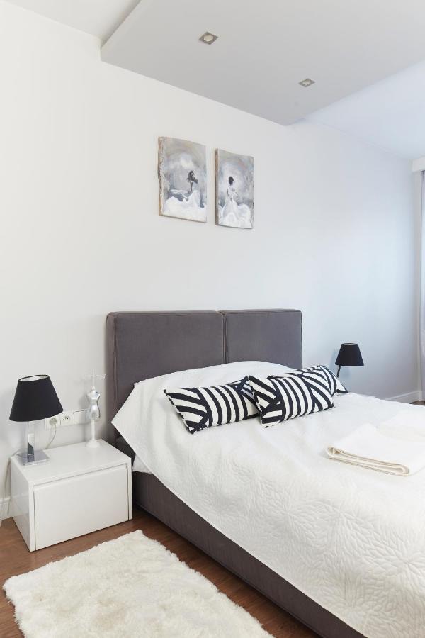 Wronia Business Residence Varsovia Exterior foto